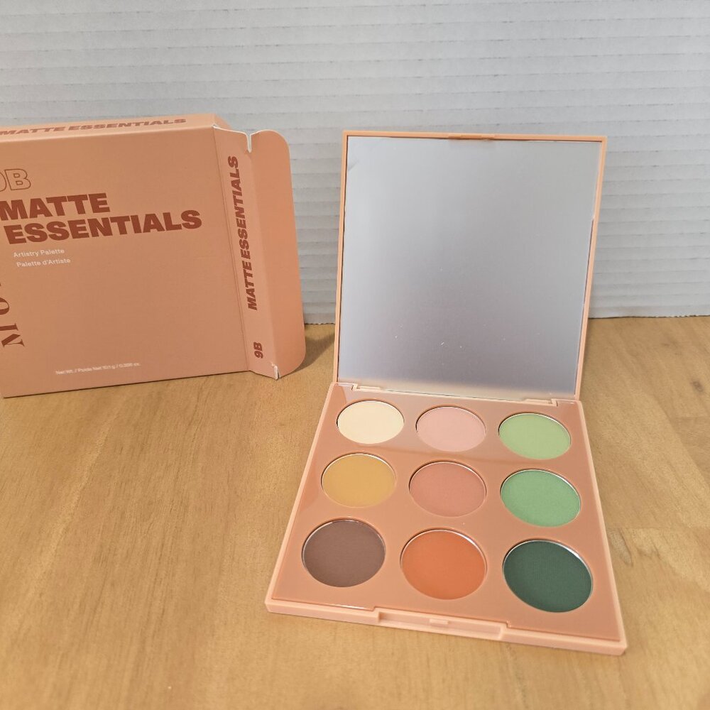 Morphe 9B‎ Matte Essentials Artistry Eye Shadow Palette .356 oz New in Box